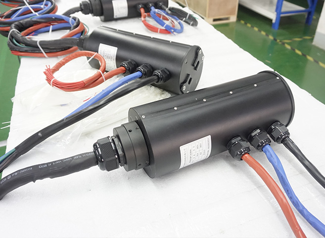 滑環在現代機械設備行業中解決360度旋轉繞線的重要作用